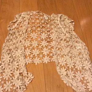 Floral daisy vest/cardigan